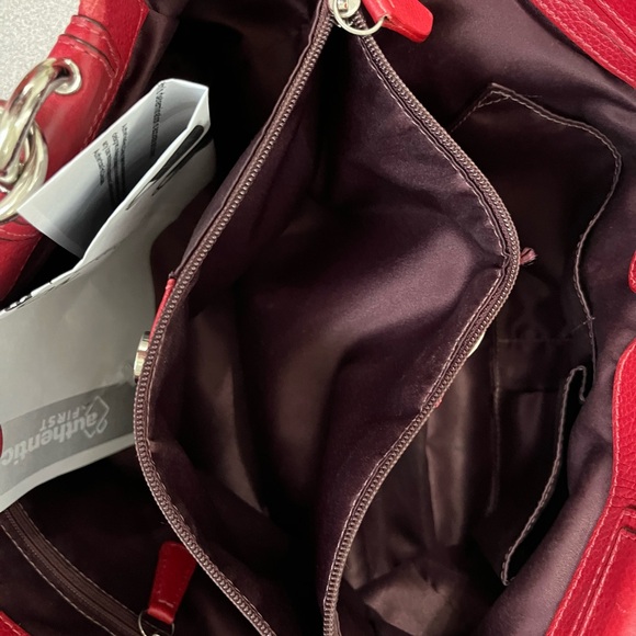 Coach red leather turn lock tote bag ! - Picture 9 of 10